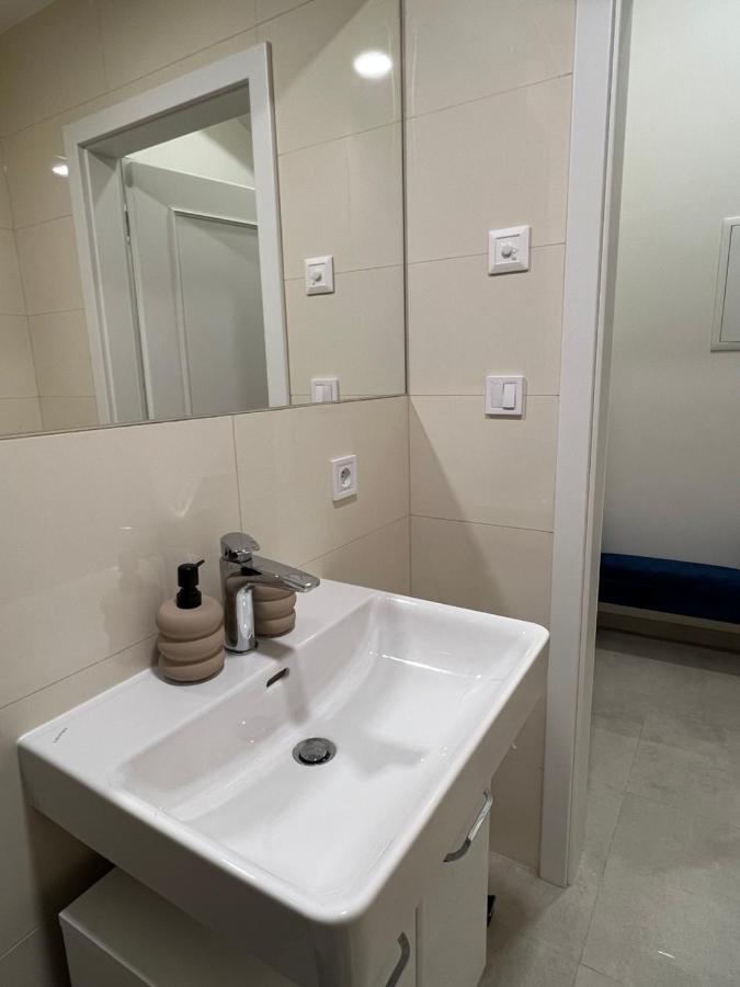 New Apartments Chain Florenc Praga Exterior foto